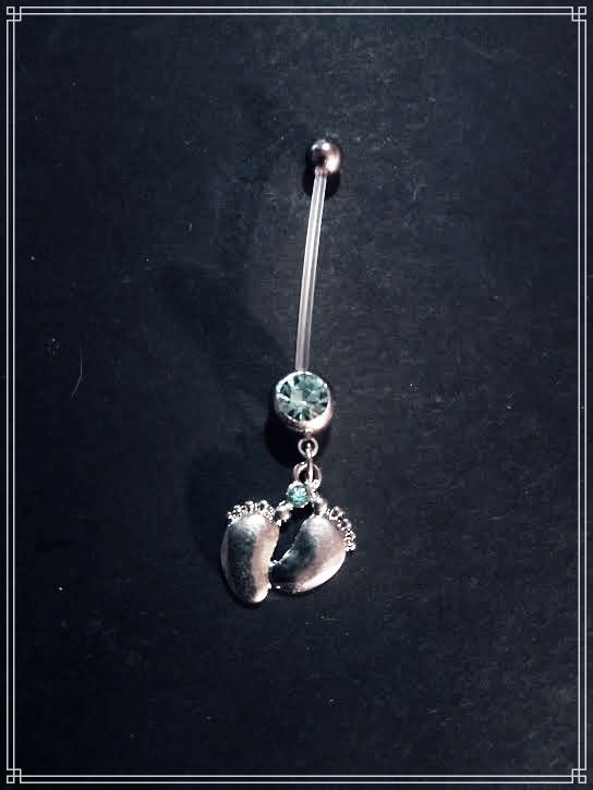 Piercing nombril pour femme enceinte . a l'unité