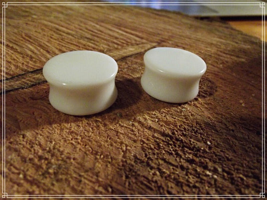 Ecarteur plein, Plug oreille acrylique blanc à l'unité