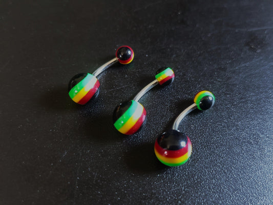 Piercing nombril rasta couleur Jamaïque - Noir/Vert/Jaune/Rouge